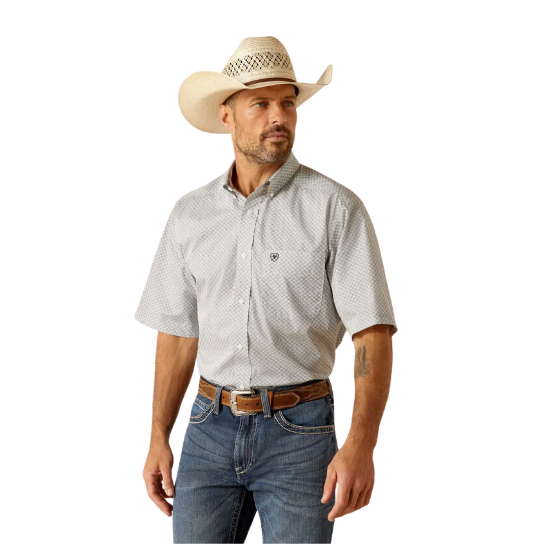 Ariat Men's Wrinkle Free Bear Classic Fit White Shirt