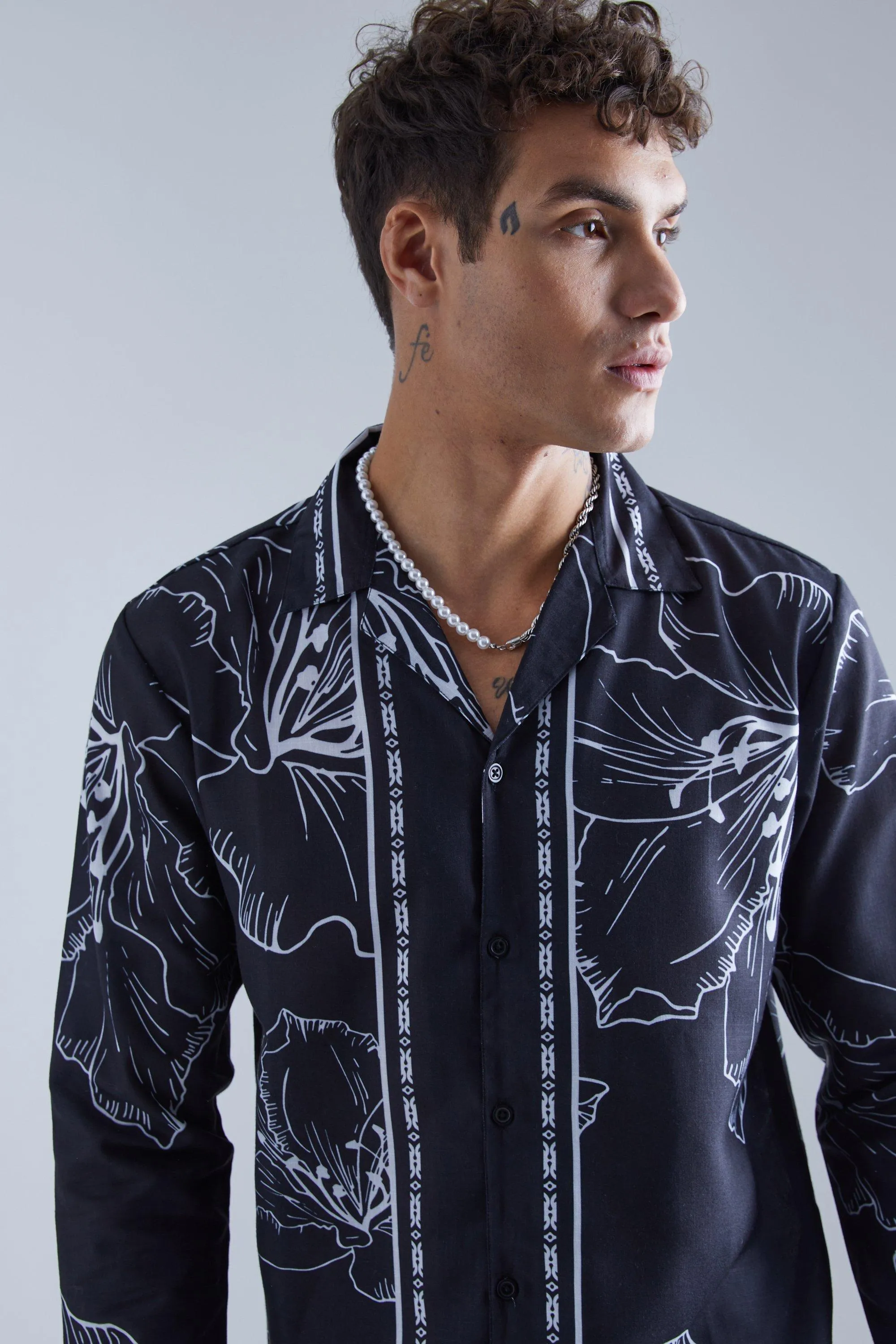 Boohoo Black Long Sleeve Border Line Floral Mens Shirt