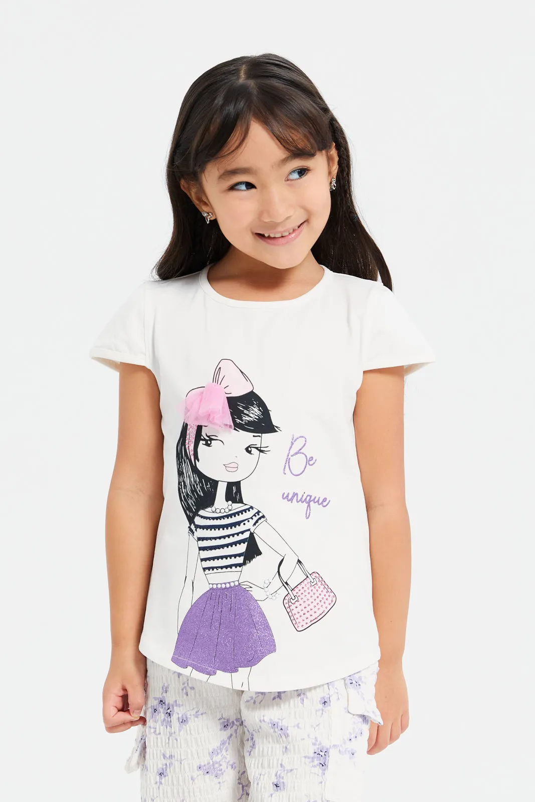 Girls White Graphic Printed Chest T-Shirt