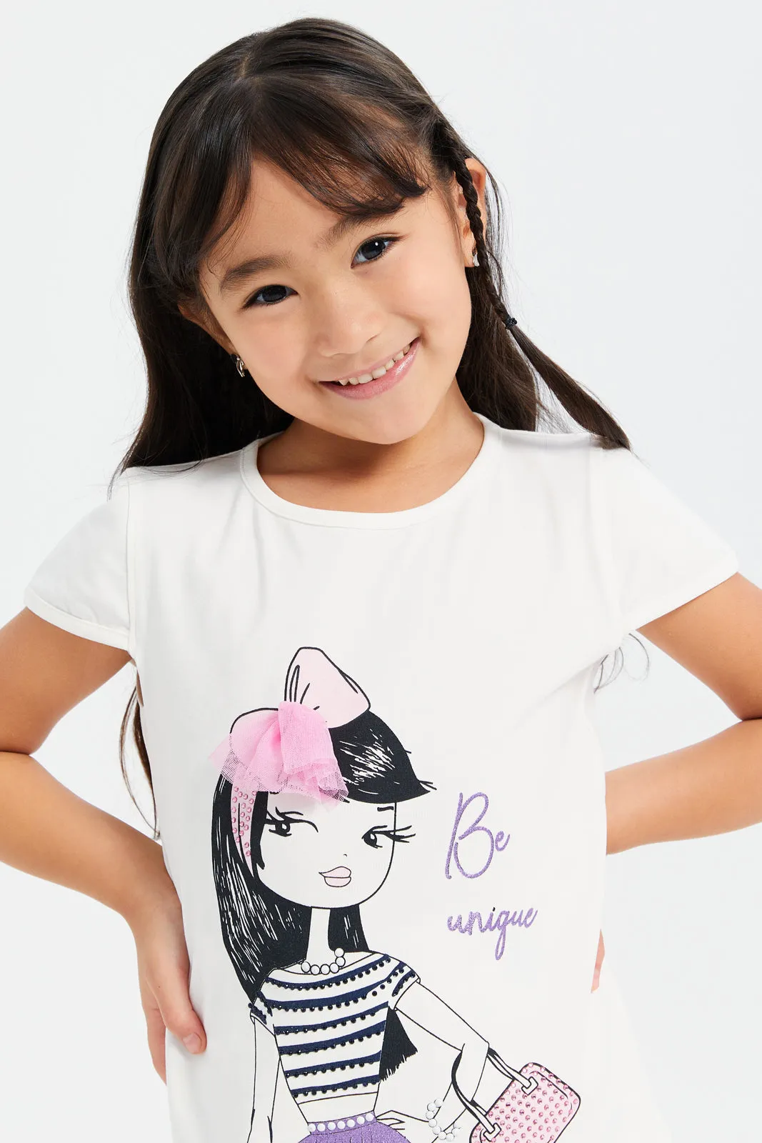 Girls White Graphic Printed Chest T-Shirt