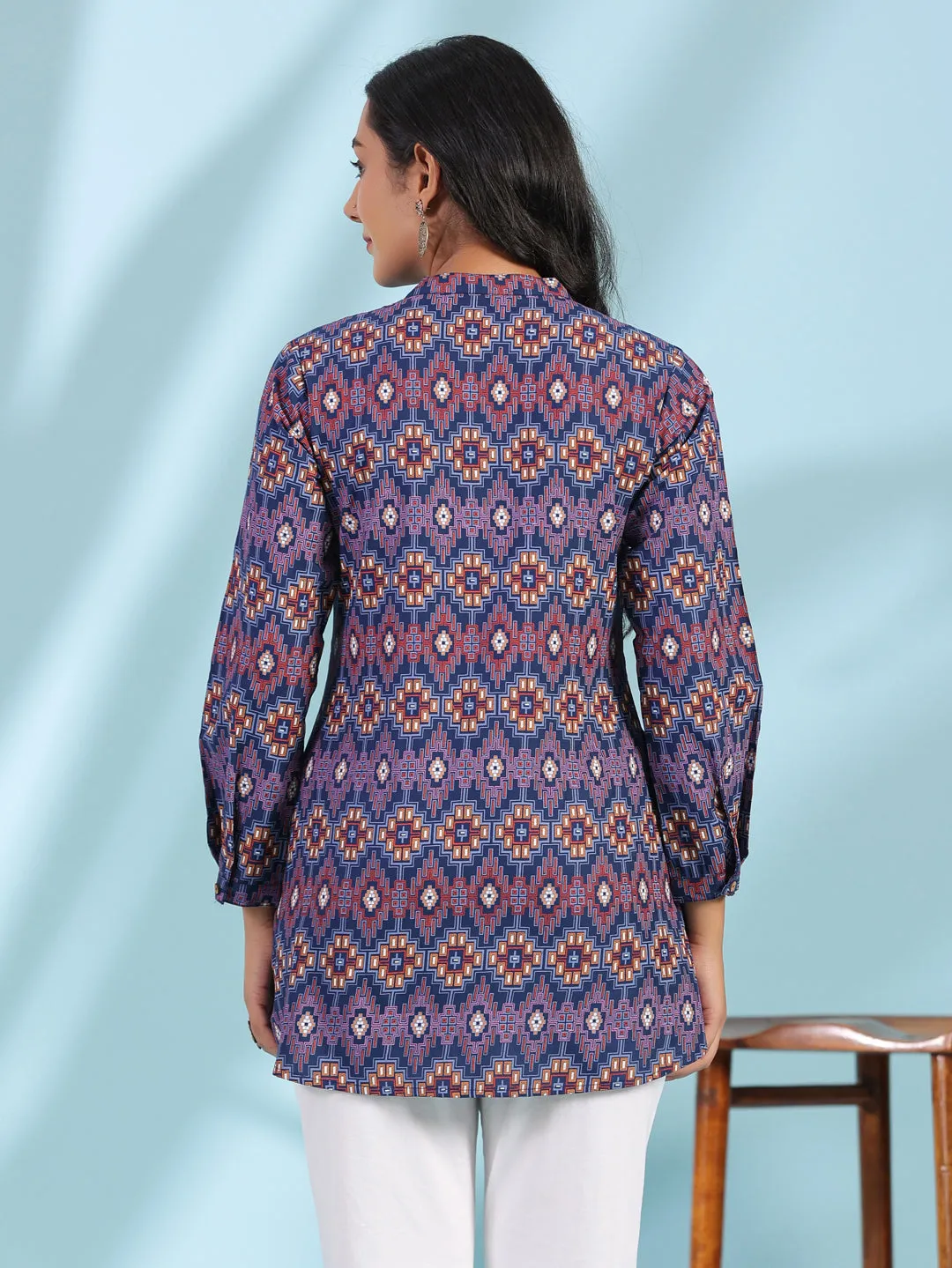 Jashvi The Crafted Geometrics Blue Geometric Printed Rayon Tunic