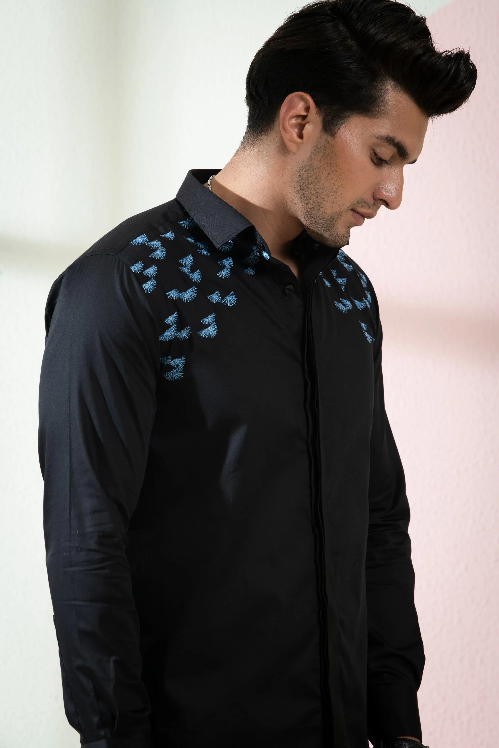 Men's Black Color Blux Full Sleeves Shirt - Hilo Design