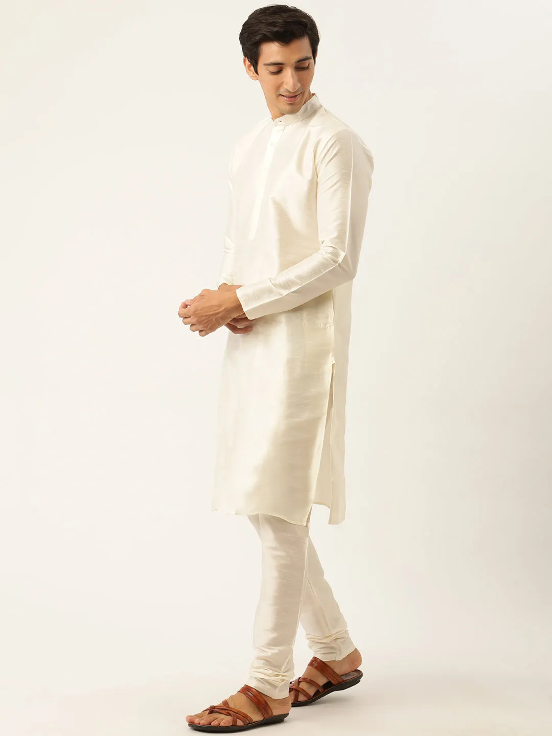 Men's Silk Blend Off White Kurta Pyjama & Ramagreen Nehrujacket Combo - Sojanya