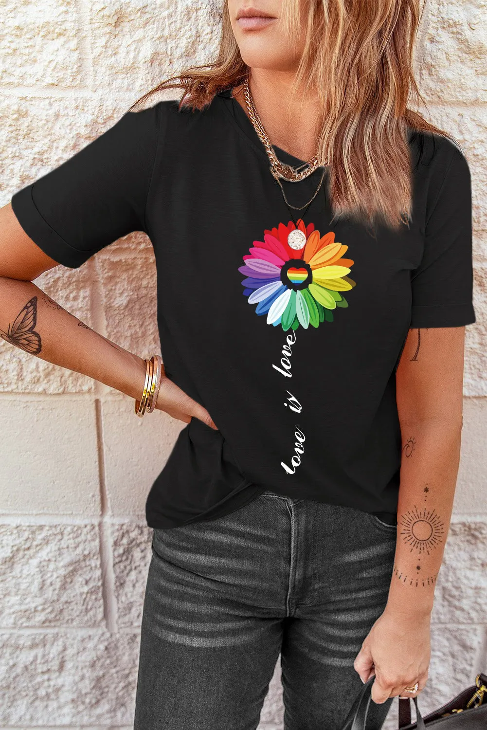 Womens LGBT Gay Pride Tee Shirt Rainbow Color Daisy Graphic Casual Tee Shirts